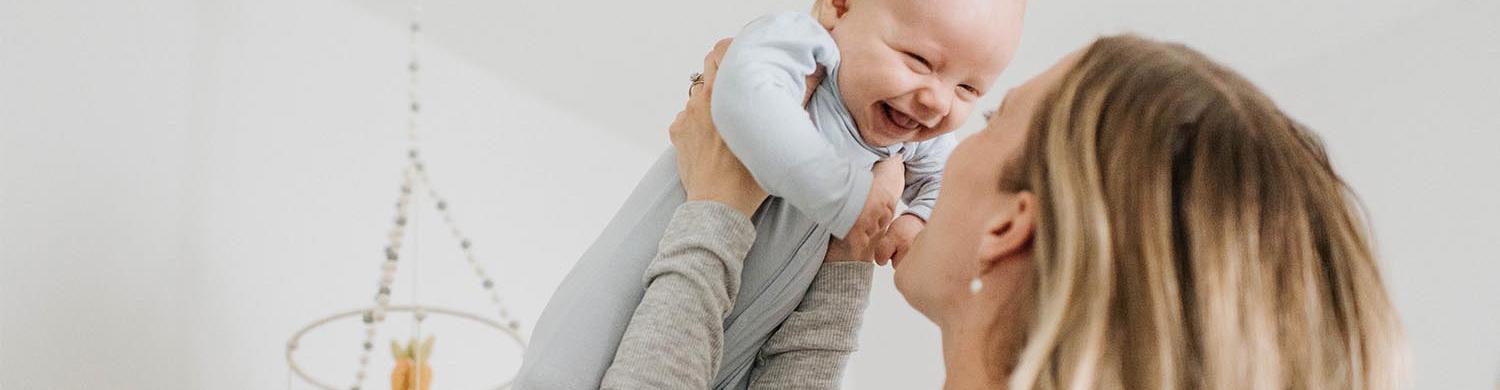 nourrisson et sa maman